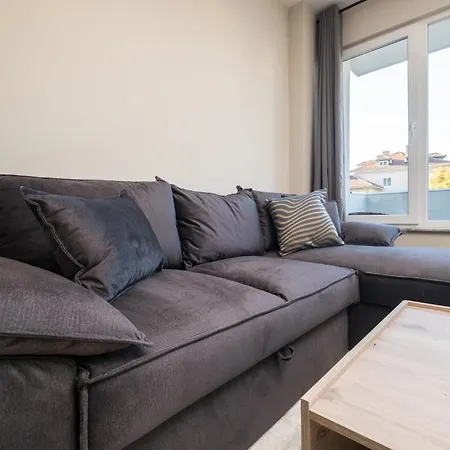 Panoramic View Cozy 1br Appartement *