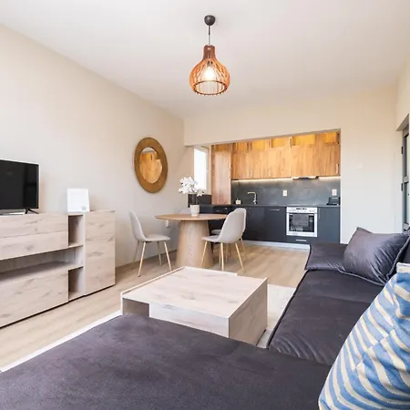 Panoramic View Cozy 1br Appartement