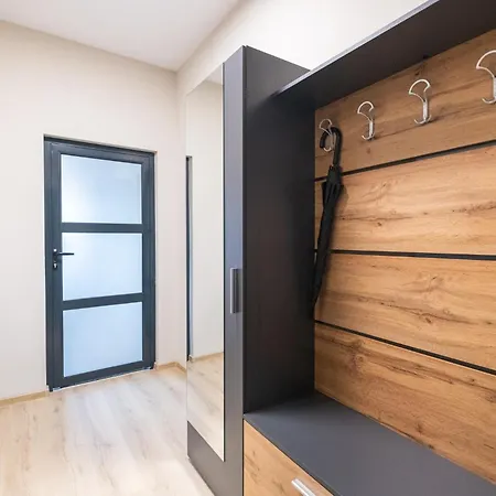 Panoramic View Cozy 1br Appartement *